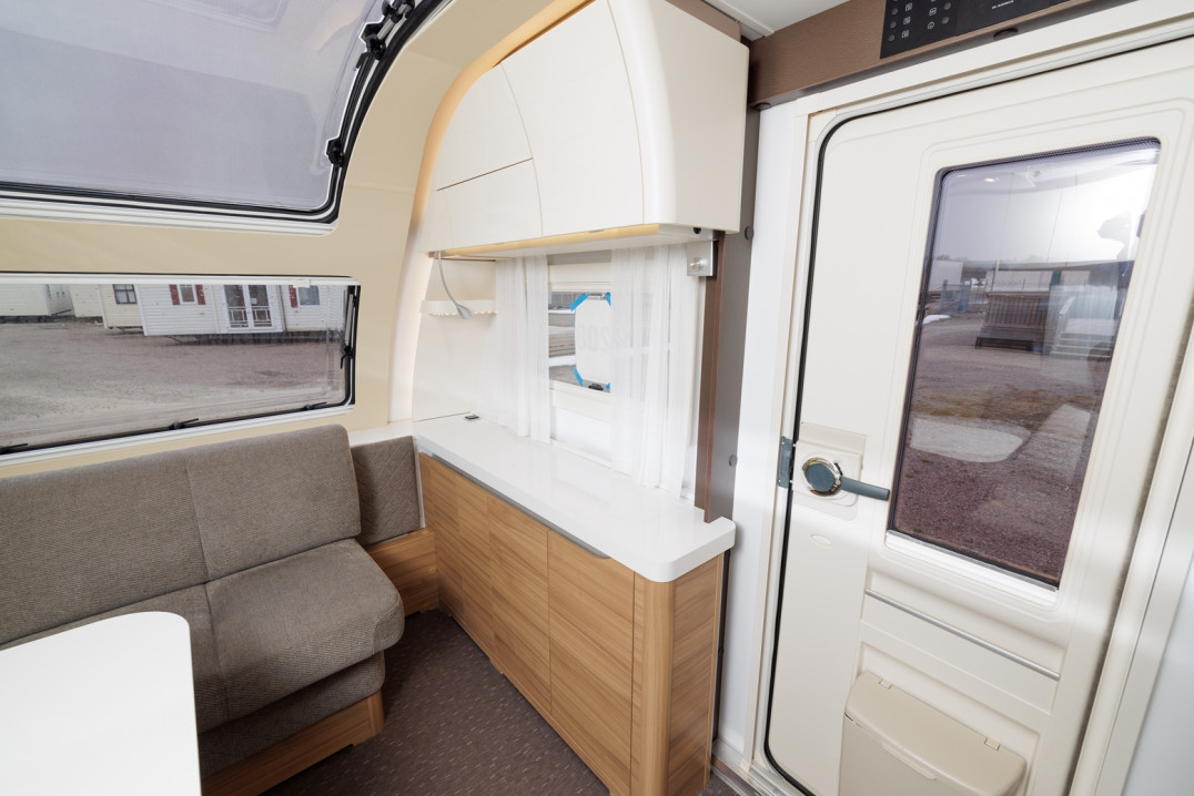 adria husvagn